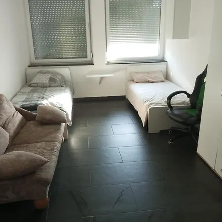 Gemuetliches Lisa Mit Gemeinschaftskueche Zentrum